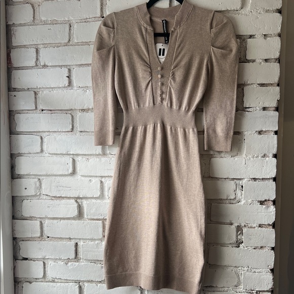 Elegant Beige Knit Dress button down v neck crop sleeve puff shoulder - Picture 1 of 6